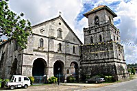 Älteste Steinkirche der Philippinen