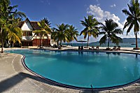 Swimmingpool des Maluku Resort & Spa
