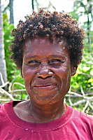 Papua-Frau