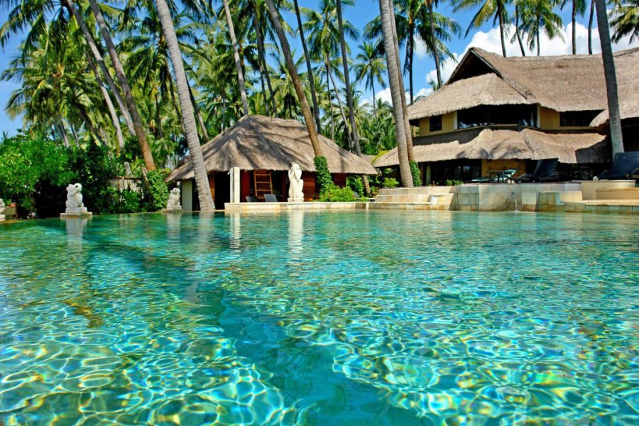 Swimmingpool im Bali Villa Dive Resort