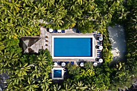 der von Palmen umsäumte Boashi Pool im östlichen Teil der Insel ist für alle Gäste zugänglich